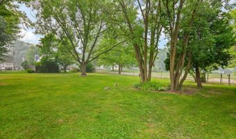 726 Croswell St, Adrian, MI 49221