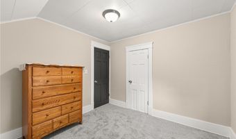 588 Jackson St, Amherst, OH 44001