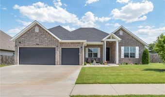 890 Clark Cir, Bentonville, AR 72713