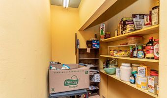 316 318 Broadway St, Abilene, KS 67410