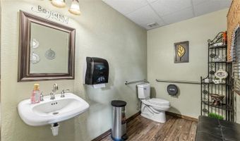 565 W MAIN St, Bartow, FL 33830