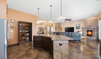 601 Stone Lake Cir, Augusta, KS 67010