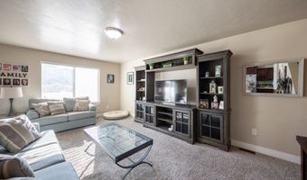 757 W GALLANT Dr, Bluffdale, UT 84065