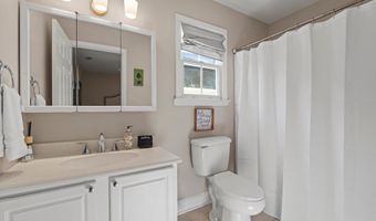 1307 Broad St, Beaufort, SC 29902