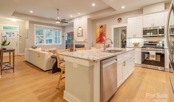 64 Creekside View Dr, Asheville, NC 28804