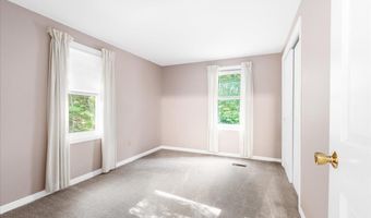 129 Cambridge Rd, Bedford, NH 03110