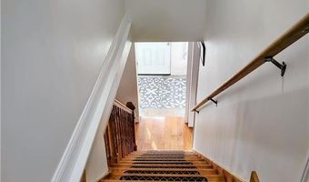 3871 Mendon Rd, Cumberland, RI 02864