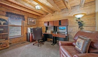 162 IRON HORSE Rd, Buford, WY 82052