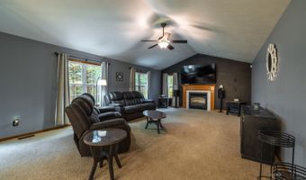 8850 Lavelle Rd, Athens, OH 45701