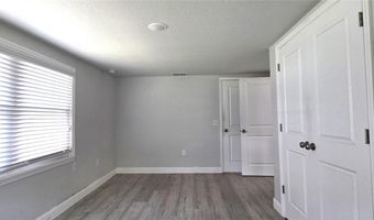 132 JAMES St, Auburndale, FL 33823