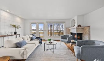 3333 Lakeshore Dr #10, Anchorage, AK 99517