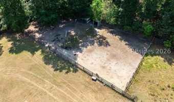 18 Quiet Cove Way, Beaufort, SC 29907