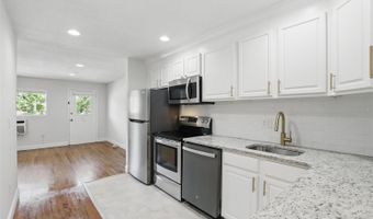 320 LAKEVIEW St 222, Orlando, FL 32804