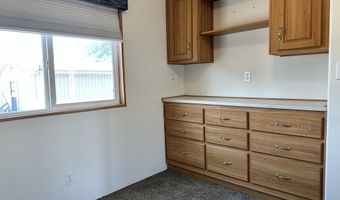 21292 W Shalako Ln 366, Congress, AZ 85332