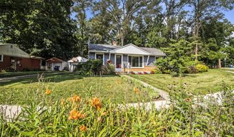 900 Barton Dr, Ann Arbor, MI 48105