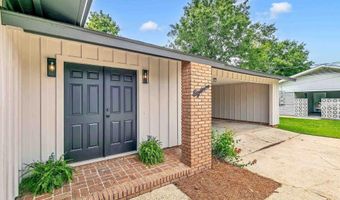 18 Rollins Pl, Atmore, AL 36502