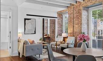 515 N WASHINGTON St 105, Alexandria, VA 22314