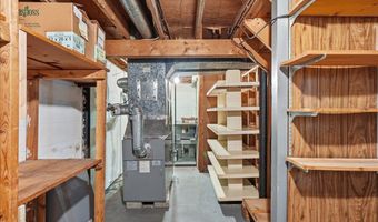 136 Cherry Ln, Burlington, VT 05401