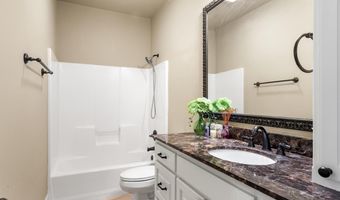 8272 Valencia Ct, Baton Rouge, LA 70820