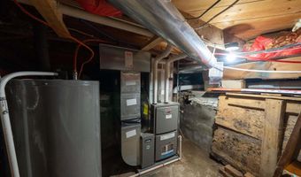 411 N 6th St, Beresford, SD 57004