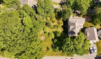 7 Grason Ln, Bar Harbor, ME 04609