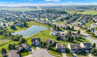 2349 Cole Wood Cir, Indianapolis, IN 46239