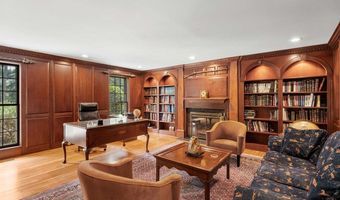 56 Oak Dr, Bedford, NH 03110