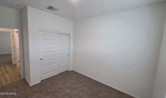 1034 S Chatfield Ave, Vail, AZ 85641