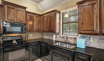 123 Sherwood Dr, Benton, LA 71006
