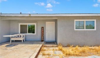 11806 Chamberlaine, Adelanto, CA 92301