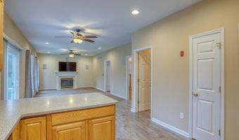 113 MAPLE GLEN Dr, Dover, DE 19904