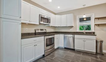 976 SHORE ACRES Rd, Arnold, MD 21012