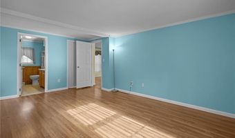 77 Lear Dr, Coventry, RI 02816