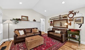 3910 Admiral Ave, Charlotte, NC 28205