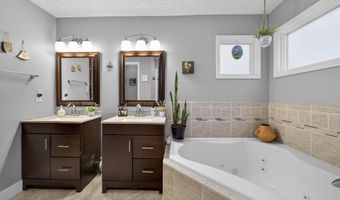 342 The Woods, Bedford, IN 47421