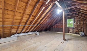2157 Chamberlain Hwy, Berlin, CT 06037