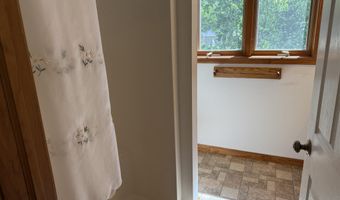 1724 Middle Pt, Alger, MI 48610