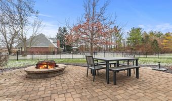 1324 Willow Oak Ct, Avon, IN 46123