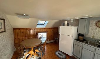 41 Grove St, Belfast, ME 04915