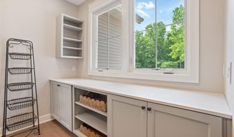 1663 Fairview Dr, Allegan, MI 49010