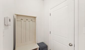 25981 ROYSTON PASS Cir, Aldie, VA 20105