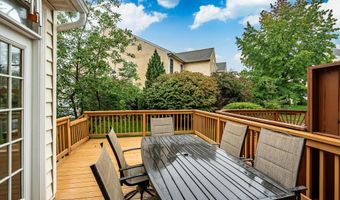 206 BOLTON Ct, Ambler, PA 19002