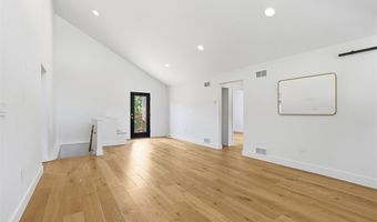 2420 Thomas Dr, Allison Park, PA 15101