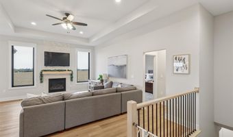 1404 NW Arbor Dr, Ankeny, IA 50023