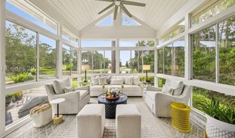 36 Hawthorne Rd, Bluffton, SC 29910