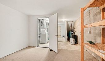 8753 Pleasant Lake Rd, Ann Arbor, MI 48103