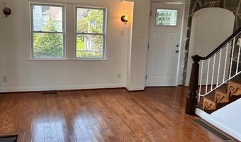 12 WISTAR St, Claymont, DE 19703