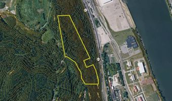 Straub Farm Rd, Aliquippa, PA 15001