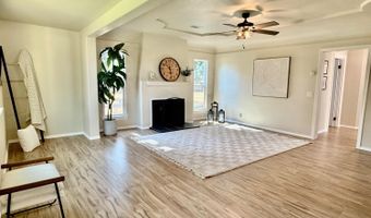 815 Scenic Ave, Santa Rosa, CA 95407