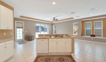 5508 GOLDEN ISLES Dr, Apollo Beach, FL 33572